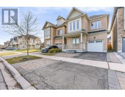 Family room - 68 Killington Avenue, Vaughan, ON L4H3Z4 Photo 4