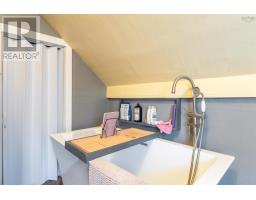 Living room - 51 Block Wharf Road, Summerville, NS B0N2K0 Photo 4