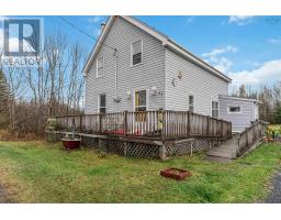Bath (# pieces 1-6) - 51 Block Wharf Road, Summerville, NS B0N2K0 Photo 5