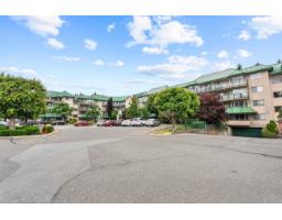 105 2964 Trethewey Street, Abbotsford, BC V2T6P4 Photo 2