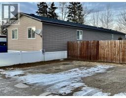 4pc Bathroom - 105 5311 60 Street, Rocky Mountain House, AB T4T1N2 Photo 5