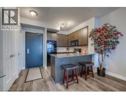 Kitchen - 90 Absolute Avenue Unit 2202, Mississauga, ON L7Z0A3 Photo 5