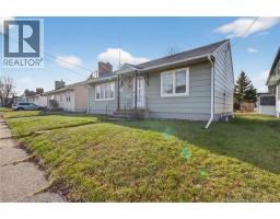 3pc Bathroom - 60 Belmont Street, Moncton, NB E1C6X6 Photo 2
