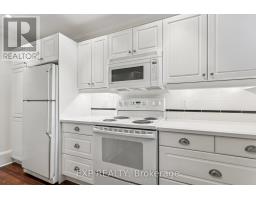 Laundry room - 289 Spruce Street, Oakville, ON L6J2G8 Photo 2