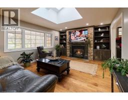 Family room - 1078 Berletts Road, St Agatha, ON N0B2L0 Photo 5