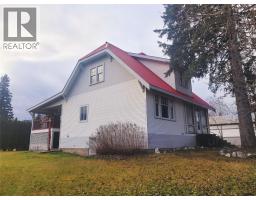 Workshop - 5928 Fourth Avenue, Blue River, BC V0E1J0 Photo 2