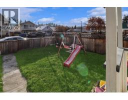 Primary Bedroom - 207 Angela Avenue, Princeton, BC V0X1W0 Photo 3