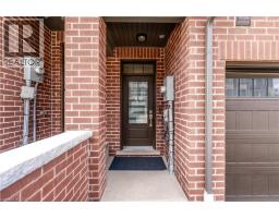 3pc Bathroom - 10 Birmingham Drive Unit 4, Cambridge, ON N1R8K5 Photo 3
