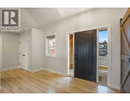 Dining room - 10 Cameron Court, Lacombe, AB T4L0K3 Photo 3