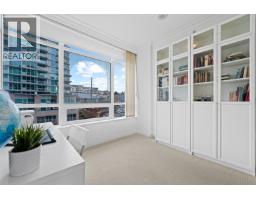 502 172 Victory Ship Way, North Vancouver, BC V7L0B5 Photo 3