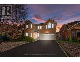 Eating area - 1907 Woodview Avenue, Pickering, ON L1V1L5 Photo 2