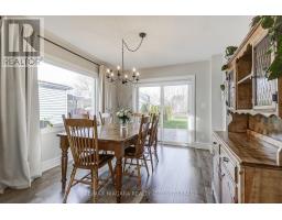 Dining room - 48 Wilton Avenue, Welland, ON L3C1Z9 Photo 2