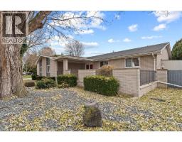 4pc Ensuite bath - 1545 Golfview, Lasalle, ON N9V1Z1 Photo 2