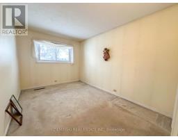 Dining room - 229 Fyfe Avenue, Iroquois Falls, ON P0K1E0 Photo 4