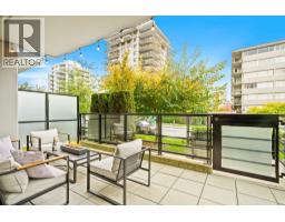 Th 8 108 E 8th Street, North Vancouver, BC V7L0H1 Photo 4