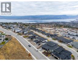 Bedroom - 1068 Clarance Avenue, Kelowna, BC V1W5M6 Photo 4
