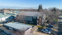 Dining room - 2 139 1st Street, Niverville, MB R0A1E0 Photo 2