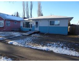 Family room - 5036 52 St, Andrew, AB T0B0C0 Photo 3