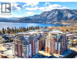 Primary Bedroom - 3346 Skaha Lake Road Unit 704, Penticton, BC V2A0H6 Photo 2