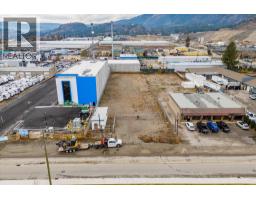 2520 Ross Road, West Kelowna, BC V1Z1M1 Photo 2