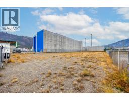 2520 Ross Road, West Kelowna, BC V1Z1M1 Photo 3