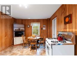 Family room - 24 Church Street, Kingsport, NS B0P1H0 Photo 5