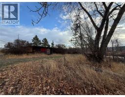 Living room - 1100 Nicola Avenue, Merritt, BC V1K1K6 Photo 4