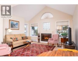 Ensuite - 403 275 First St, Duncan, BC V9L1R3 Photo 3