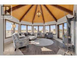 Kitchen - 28012 Township Road 394, Rural Lacombe County, AB T4M0R6 Photo 4