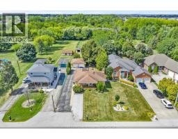 3pc Bathroom - 542 Second Concession N, Amherstburg, ON N9V3E3 Photo 3
