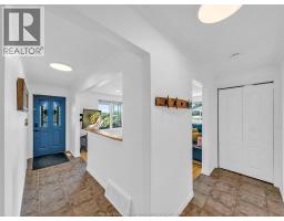 Laundry room - 542 Second Concession N, Amherstburg, ON N9V3E3 Photo 4