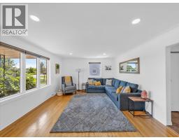 Workshop - 542 Second Concession N, Amherstburg, ON N9V3E3 Photo 5