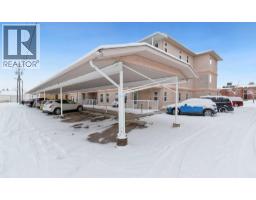 Kitchen - 202 5026 49 Street, Olds, AB T4H1V7 Photo 3