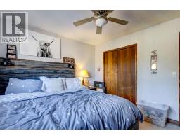 Primary Bedroom - 303 Pioneer Road, Canmore, AB T1W1E8 Photo 4