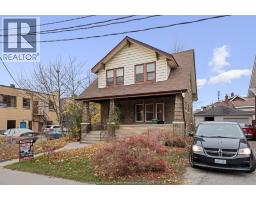 Utility room - 28 Hanna, Windsor, ON N8X2M8 Photo 4