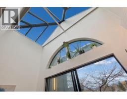 300 1966 Coquitlam Avenue, Port Coquitlam, BC V3B7P8 Photo 5