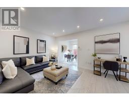 Living room - 62 Agostino Crescent, Vaughan, ON L4K5L1 Photo 3