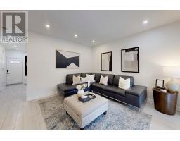 Kitchen - 62 Agostino Crescent, Vaughan, ON L4K5L1 Photo 5