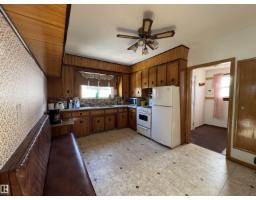 Primary Bedroom - 4725 54 A Av, Vegreville, AB T9C1G2 Photo 4