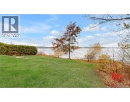 Bath (# pieces 1-6) - 39 Elizabeth Parkway, Rothesay, NB E2H1E8 Photo 2