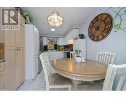 Kitchen - 121 Dyer Drive, Wasaga Beach, ON L9Z1M1 Photo 2