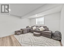 Dining room - 6572 Calvert Drive, Strathroycaradoc, ON N7G3H5 Photo 4