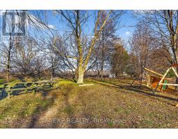 Dining room - 8184 26 Highway, Clearview, ON L0M1S0 Photo 2