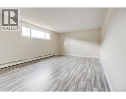 25 27 Whitney Avenue, Moncton, NB E1C8C5 Photo 3