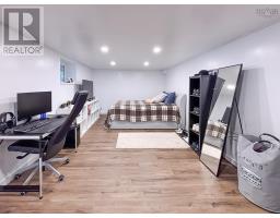 25 Oakridge Lane, Image 3