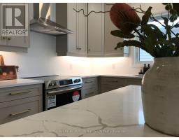 Foyer - 169 Wimpole Street, West Perth, ON N0K1N0 Photo 2