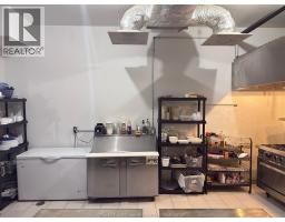 769 Erie Street East Unit B, Windsor, ON N9A3Y2 Photo 5