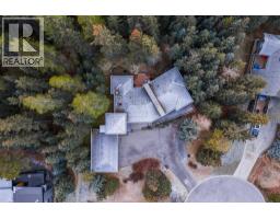 Dining room - 4 Prospect Close, Canmore, AB T1W2S3 Photo 3