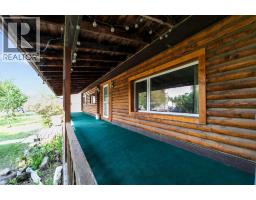 Hall - 124 Olstad Street, New Norway, AB T0B3L0 Photo 3