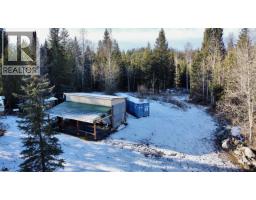 6305 Renney Road, Deka Lake Sulphurous Hathaway Lakes, BC V0K1X3 Photo 4